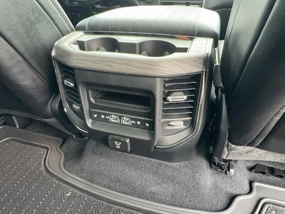2025 RAM 1500 Limited Crew Cab 4x4 5'7" Box