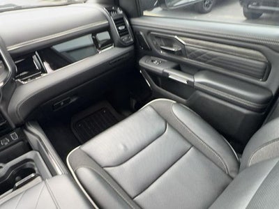2025 RAM 1500 Limited Crew Cab 4x4 5'7" Box