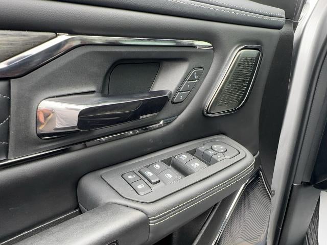 2025 RAM 1500 Limited Crew Cab 4x4 5'7" Box