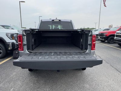 2025 RAM 1500 Limited Crew Cab 4x4 5'7" Box
