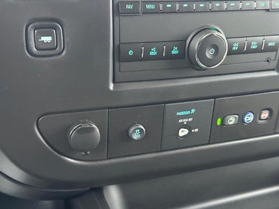2024 Chevrolet Express Cutaway 3500 1WT