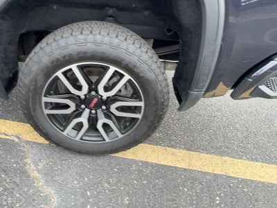 2022 GMC Sierra 1500 AT4