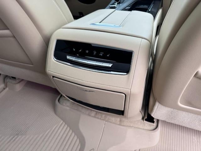 2024 Cadillac Escalade ESV Premium Luxury