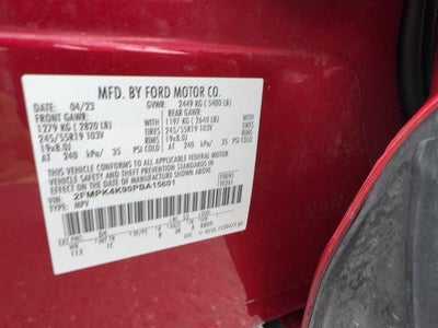 2023 Ford Edge Titanium