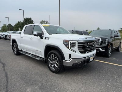 2025 GMC Sierra 1500 SLT