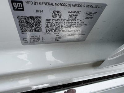 2025 GMC Sierra 1500 SLT