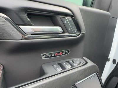 2024 GMC Sierra 1500 AT4X