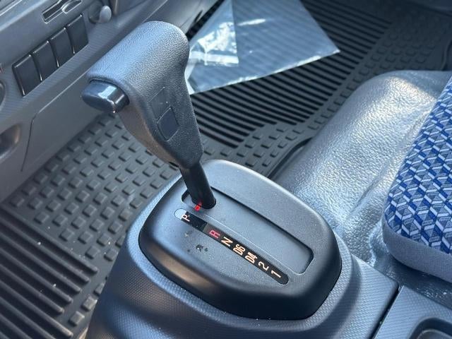 2024 Chevrolet Low Cab Forward 4500 HG NA