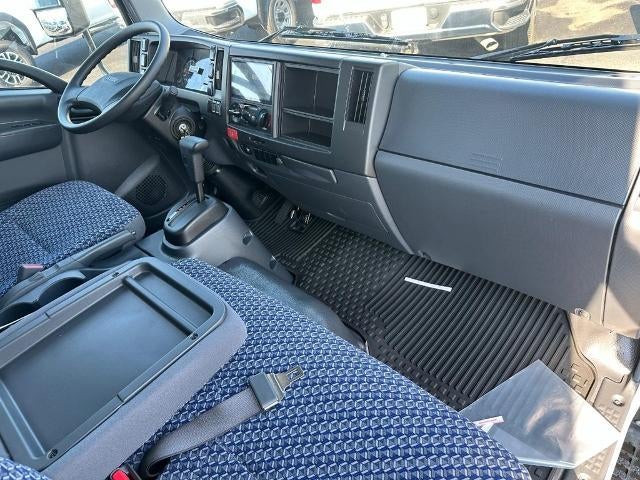2024 Chevrolet Low Cab Forward 4500 HG NA