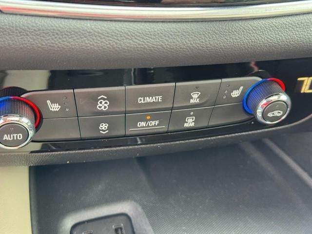 2018 Buick Enclave Essence